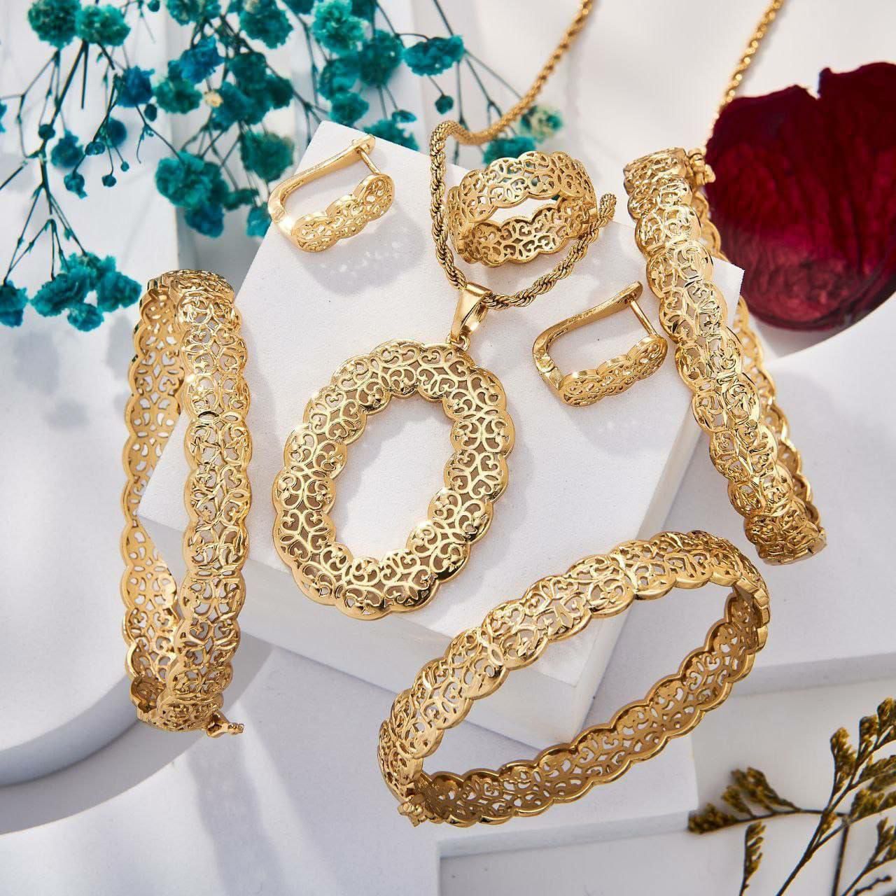 طاقم الشبكة